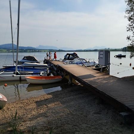 Mobilheim Chalet Bei Georg Seekirchen am Wallersee Eksteriør bilde