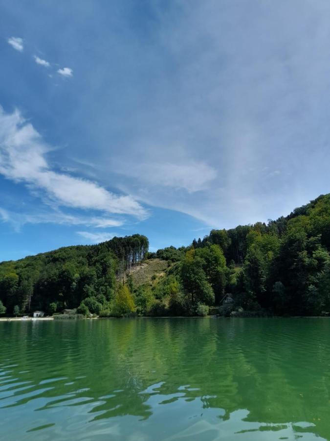 Mobilheim Chalet Bei Georg Seekirchen am Wallersee Eksteriør bilde
